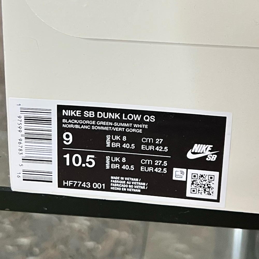 🆕 Nike SB Dunk Low - Picture 8 of 8